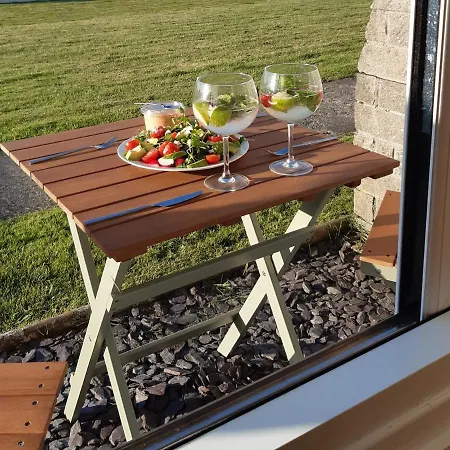 18 Widemouth Bay Village Chalet